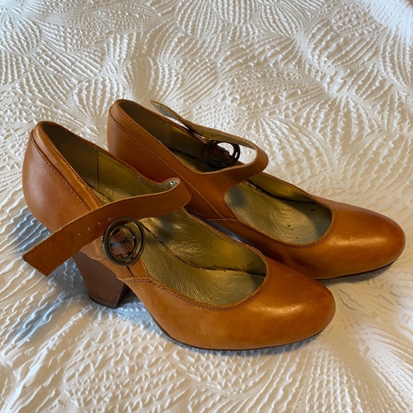 Seychelles Shoes - Gently worn Seychelles Mary Janes with dust bag.